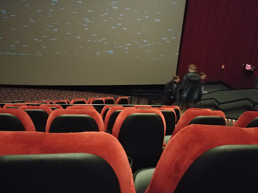 Movie Theater «Goodrich Randall 15 IMAX», reviews and photos, 550 N Randall Rd, Batavia, IL 60510, USA
