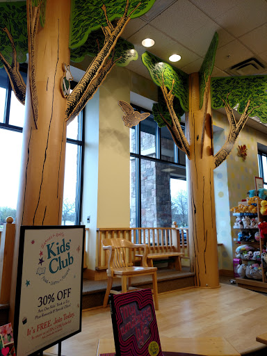 Book Store «Barnes & Noble», reviews and photos, 3800 State Rd #180, La Crosse, WI 54601, USA