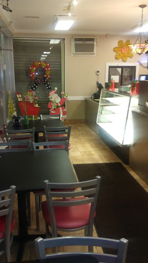 Donut Shop «Wilson Doughnut Shop», reviews and photos, 525 Tarboro Street Annex SW, Wilson, NC 27893, USA