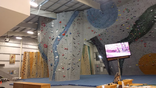 Rock Climbing Gym «Central Rock Gym», reviews and photos, 259 Eastern Blvd, Glastonbury, CT 06033, USA