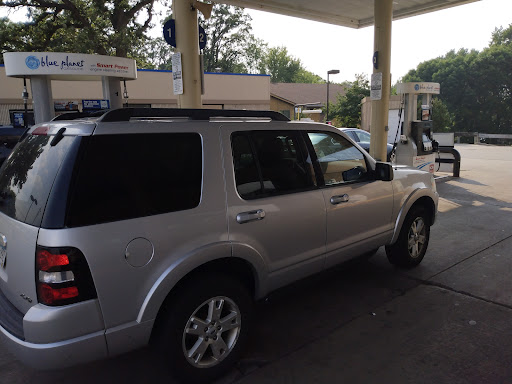 Used Car Dealer «Jackson Auto East», reviews and photos, 135 Century Ave N, Maplewood, MN 55119, USA