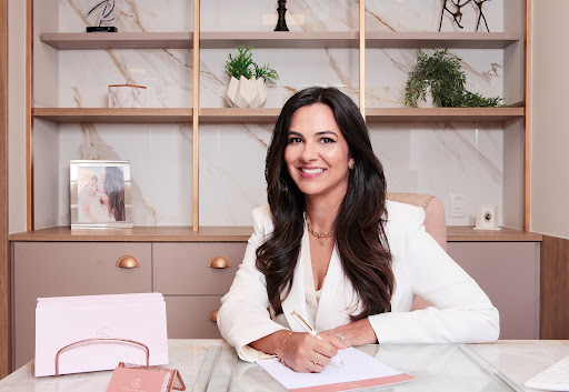 Logo da empresa - Sylvia Cysneiros Dermatologia