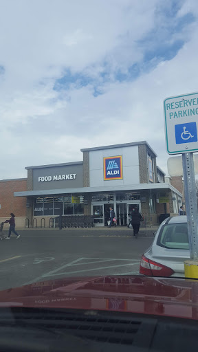 Supermarket «ALDI», reviews and photos, 5165 Marsh Rd, Okemos, MI 48864, USA