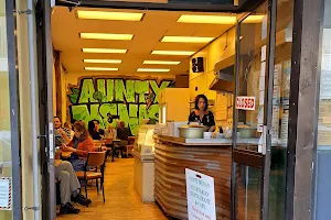Aunty Mena's Vegetarian Restaurant & Cafe image