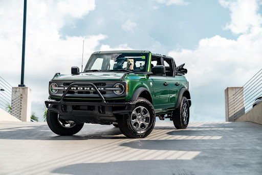 Car Dealer «Tamiami Ford», reviews and photos, 1471 Airport Pulling Rd N, Naples, FL 34104, USA