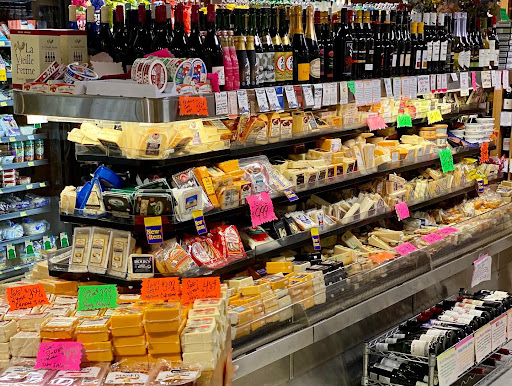 Grocery Store «Jenifer Street Market», reviews and photos, 2038 Jenifer St, Madison, WI 53704, USA