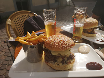 Mon Burger - Bar à Jeux - 3 Rue des Franciscains, 68100 Mulhouse, France