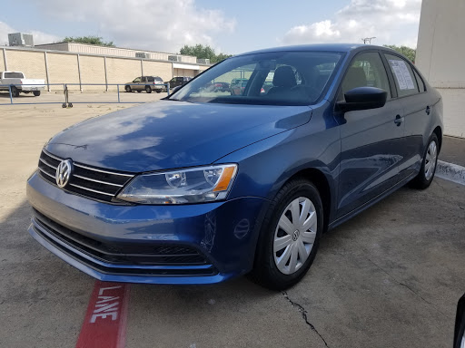 Volkswagen Dealer «Metro Volkswagen», reviews and photos, 2035 W Airport Fwy, Irving, TX 75062, USA