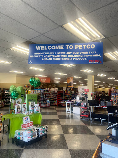 Pet Supply Store «Petco Animal Supplies», reviews and photos, 430 N Euclid St, Anaheim, CA 92801, USA