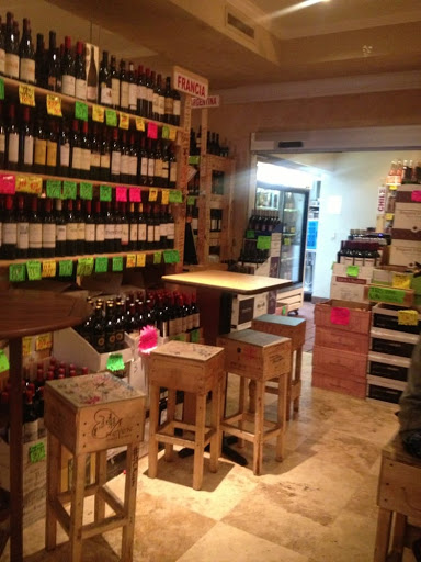 Wine Store «Happy Wine in the Grove», reviews and photos, 2833 Bird Ave, Miami, FL 33133, USA