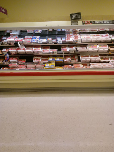 Grocery Store «Super Stop & Shop», reviews and photos, 1391 Main St, Willimantic, CT 06226, USA