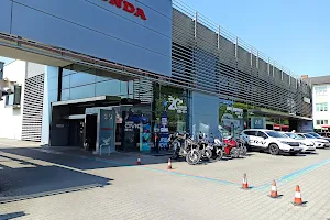 Honda Plaza image