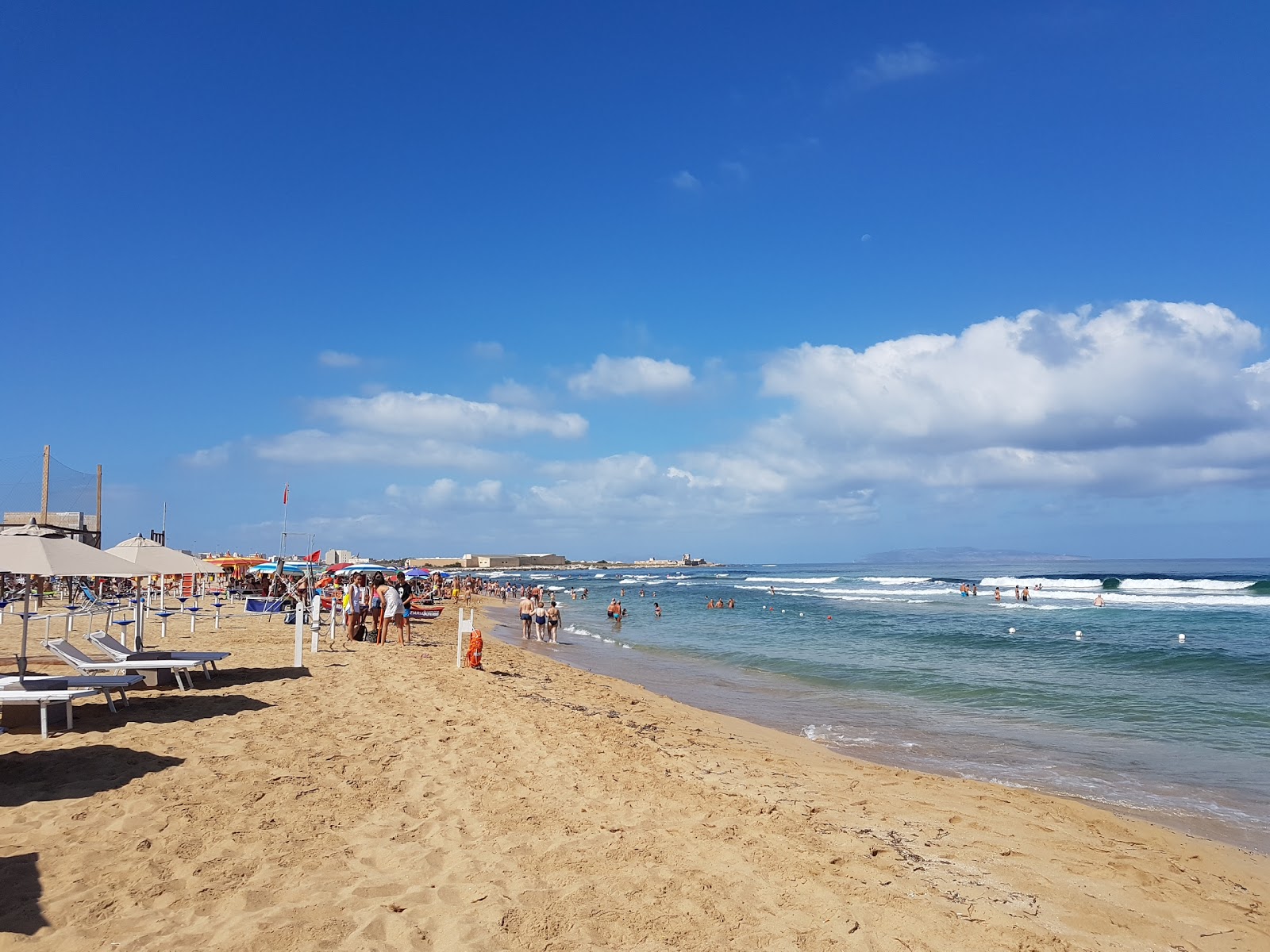 Foto di Spiaggia San Giuliano Trapani con spiaggia spaziosa