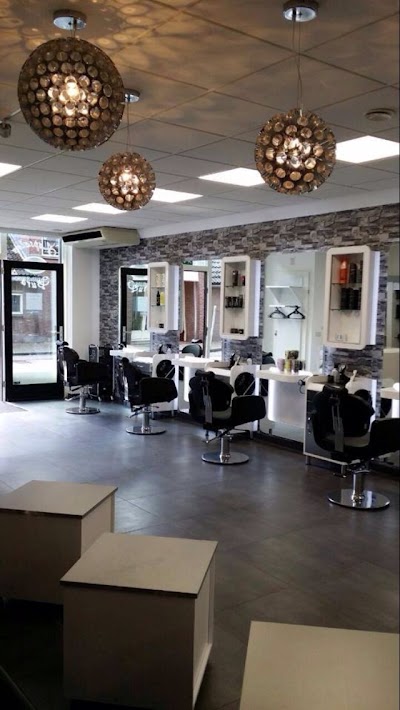 Photos of Barbershop Sura
