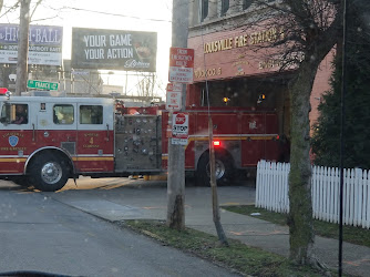 Louisville Fire Engine 6