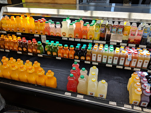 Grocery Store «Fresh Thyme Farmers Market- Naperville», reviews and photos, 790 Royal St George Dr, Naperville, IL 60563, USA