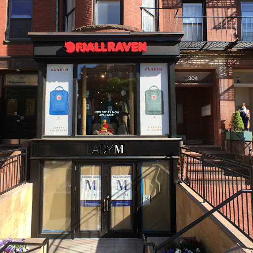 Outdoor Sports Store «Fjällräven Boston», reviews and photos, 304 Newbury St, Boston, MA 02115, USA