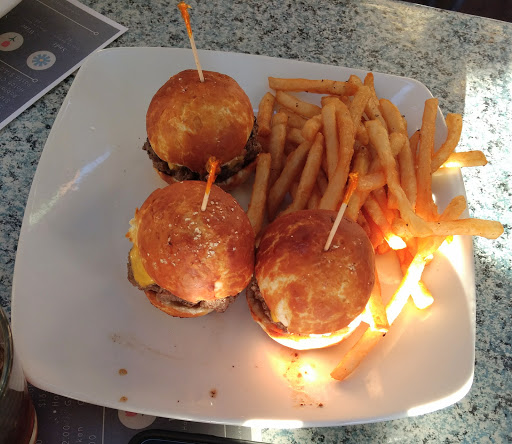 Bar & Grill «The Pecan Grill and Brewery», reviews and photos, 500 S Telshor Blvd, Las Cruces, NM 88011, USA