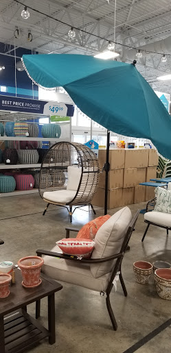 Home Goods Store «At Home», reviews and photos, 1811 N Dixie Hwy, Elizabethtown, KY 42701, USA