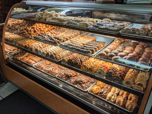 Donut Shop «Dream Fluff Donuts», reviews and photos, 2637 Ashby Ave, Berkeley, CA 94705, USA