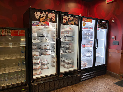 Ice Cream Shop «Cold Stone Creamery», reviews and photos, 993 Central Park Ave, Scarsdale, NY 10583, USA