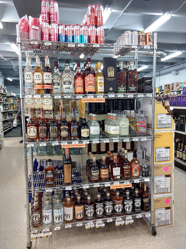 Liquor Store «Weiss Liquors Inc», reviews and photos, 824 Main St, Nashville, TN 37206, USA