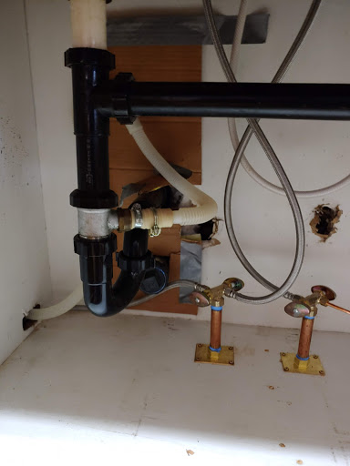 Plumber «Crouchley Plumbing Co», reviews and photos, 8717 N Lombard St, Portland, OR 97203, USA