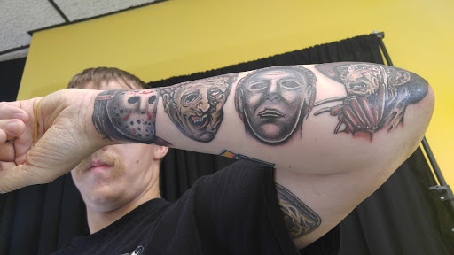 Tattoo Shop «Olympus Ink Tattoo», reviews and photos, 1501 SW 21st St #117, Topeka, KS 66604, USA