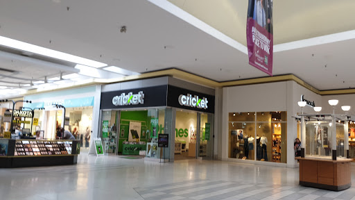 Fashion Square Mall, 4787 Fashion Square Mall, Saginaw, MI 48604, USA, 