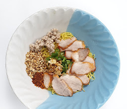 ร้านดั้งเดิม บะหมี่เกี๊ยวเย็นตาโฟ photo
