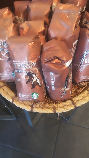 Coffee Shop «Starbucks», reviews and photos, 6675 Crain Hwy, La Plata, MD 20646, USA