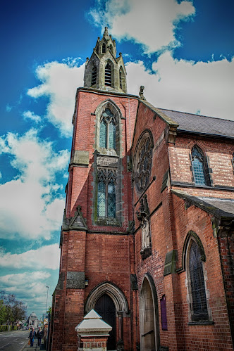 Reviews of Saint Mary & Saint Modwen Church in Stoke-on-Trent - Church