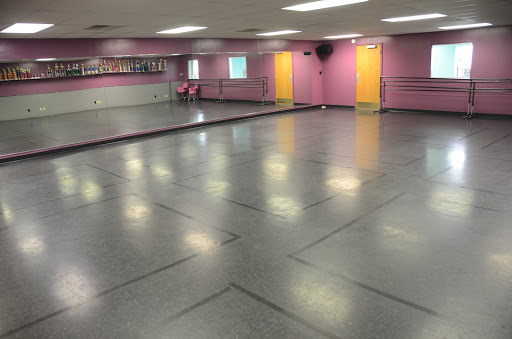 Dance School «Dazzle Dance & Cheer», reviews and photos, 3611 N Briarwood Ln, Muncie, IN 47304, USA