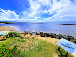 Photo de Keaka Beach avec baie longue
