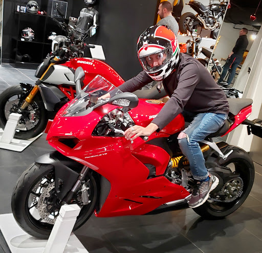Ducati Dealer «Ducati Triumph New York», reviews and photos, 155 6th Ave, New York, NY 10013, USA
