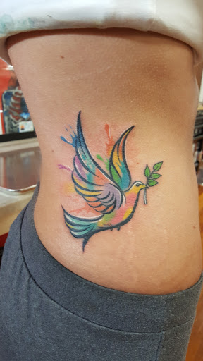 Tattoo Shop «Beautiful Sin Tattoos», reviews and photos, 245 N Queen St, Lancaster, PA 17603, USA