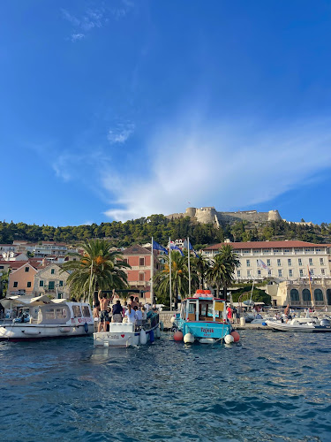 Aloha Bar Hvar - Bar