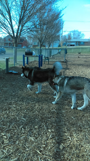 Dog Park «Bassett Creek Dog Park», reviews and photos, 32nd Ave N, Crystal, MN 55422, USA