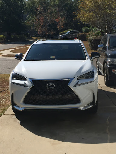 Lexus Dealer «Lindsay Lexus of Alexandria», reviews and photos, 3410 King St, Alexandria, VA 22302, USA