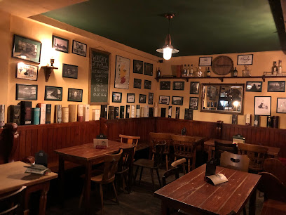 Irish Cottage Pub - Waagstraße 1, 90762 Fürth, Germany
