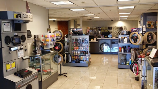 Toyota Dealer «Claremont Toyota», reviews and photos, 601 Auto Center Dr, Claremont, CA 91711, USA