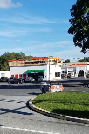 Truck Rental Agency «U-Haul Moving & Storage of Mechanicsburg», reviews and photos, 4725 Gettysburg Rd, Mechanicsburg, PA 17055, USA