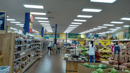 Shopping Mall «Acadian Village Shopping Center», reviews and photos, 3535 Perkins Rd, Baton Rouge, LA 70808, USA