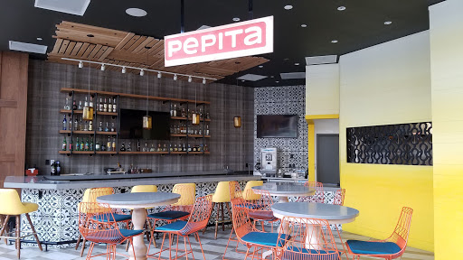 Shopping Mall «Tysons Galleria», reviews and photos, 2001 International Dr, McLean, VA 22102, USA