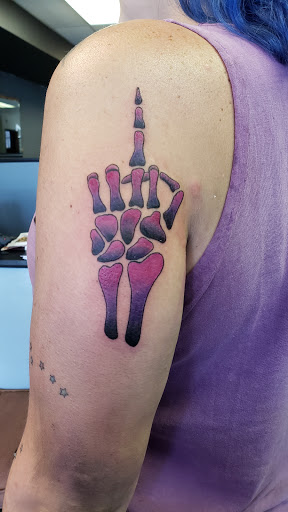 Tattoo Shop «A Touch Of Color», reviews and photos, 1212 Dixwell Ave, Hamden, CT 06514, USA