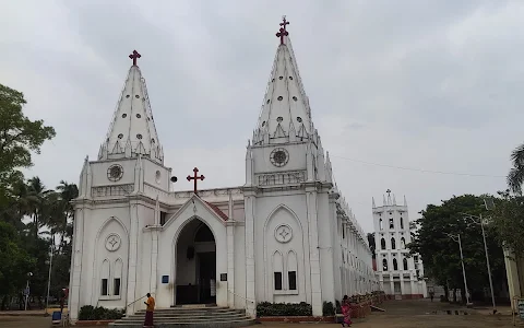 Poondi Madha Basilica image