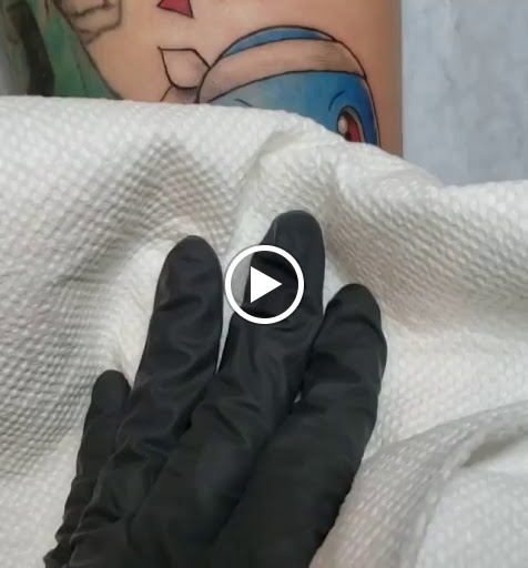 Tattoo Shop «Lark Tattoo», reviews and photos, 1610 Old Country Rd, Westbury, NY 11590, USA