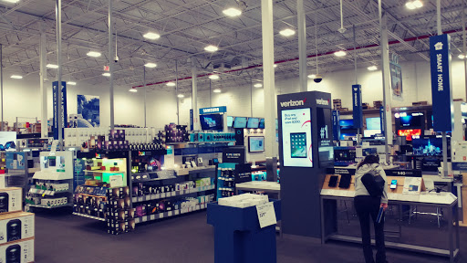 Electronics Store «Best Buy», reviews and photos, 148 Walt Whitman Rd, Huntington Station, NY 11746, USA