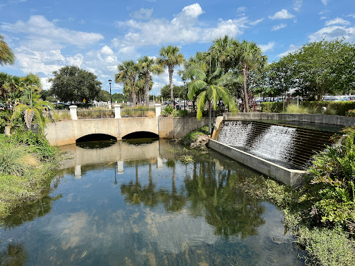 Shopping Mall «Orlando Outlet Marketplace», reviews and photos, 5269 International Dr, Orlando, FL 32819, USA