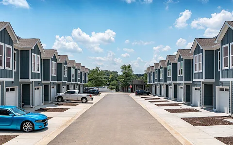 Cannondale Court Townhomes image